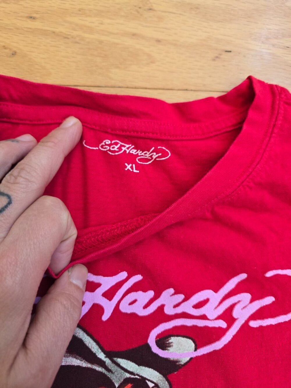 vintage Y2K Ed Hardy red grunge cropped fitted t-shirt | WMS XL - Picture 3 of 10